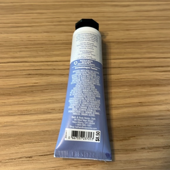 Bath & Body Works Aromatherapy Hand Cream. Lavender + Vanilla. - Picture 2 of 2